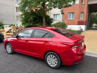 2020 Hyundai Solaris II, красный, 1225000 рублей, вид 5