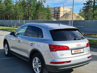 2017 Audi Q5 II (FY), серебристый, 3090000 рублей, вид 5