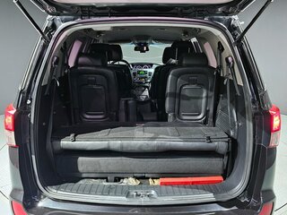 2018 SsangYong Korando Turismo I, чёрный, 2300000 рублей, вид 5