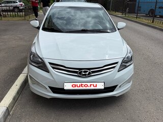 2015 Hyundai Solaris I Рестайлинг, белый, 820000 рублей, вид 1