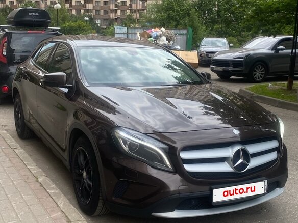 2014 Mercedes-Benz GLA 200 I (X156), коричневый, 1720000 рублей - вид 4