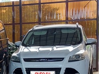 2014 Ford Kuga II, белый, 1200000 рублей, вид 1