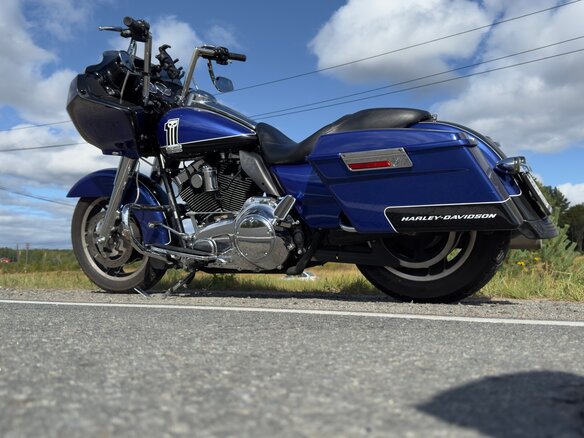 2011 Harley-Davidson Road Glide Limited, синий, 1000000 рублей - вид 20