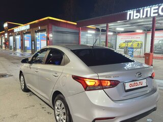 2018 Hyundai Solaris II, серебристый, 1545000 рублей, вид 5