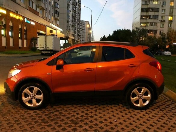 2013 Opel Mokka I, оранжевый, 1200000 рублей - вид 5