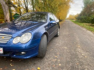 2006 Mercedes-Benz C-Класс 180 II (W203) Рестайлинг, синий, 510000 рублей, вид 1