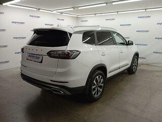 2023 Chery Tiggo 8 Pro e+, белый, 2365000 рублей, вид 3