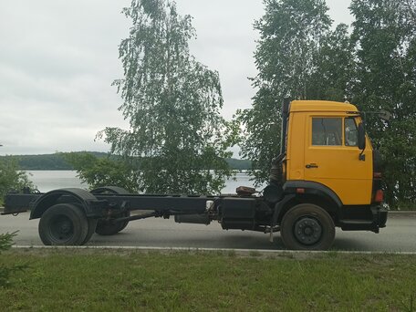 2009 КамАЗ 4308, жёлтый, 1500000 рублей, вид 4