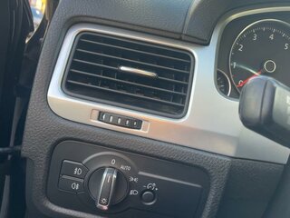 2012 Volkswagen Touareg II, чёрный, 1650000 рублей, вид 5