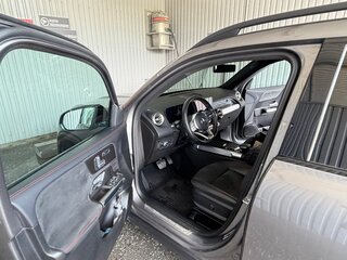 2020 Mercedes-Benz GLB 250 I (X247), серый, 4000000 рублей, вид 4