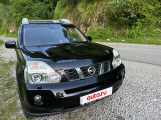 2010 Nissan X-Trail II Рестайлинг, чёрный, 1555000 рублей, вид 2