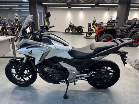 2023 Honda NC 750X, белый, 930000 рублей, вид 2