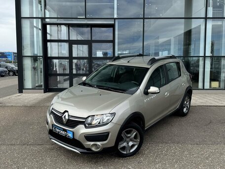 2018 Renault Sandero Stepway II, бежевый, 900000 рублей, вид 1