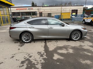 2023 Lexus ES 300h VII Рестайлинг, серый, 5400000 рублей, вид 1
