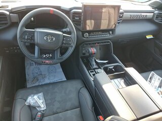 2026 Toyota Sequoia III, чёрный, 15990000 рублей, вид 2