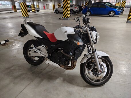 2007 Suzuki GSR 400, белый, 420000 рублей, вид 1