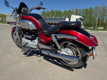 2007 Triumph Rocket III, красный, 780000 рублей, вид 4