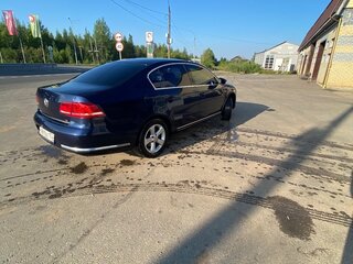 2012 Volkswagen Passat B7, синий, 410000 рублей, вид 2