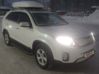 2017 Kia Sorento II Рестайлинг, белый, 2540000 рублей, вид 2