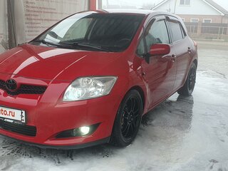 2008 Toyota Auris I, красный, 800000 рублей, вид 1