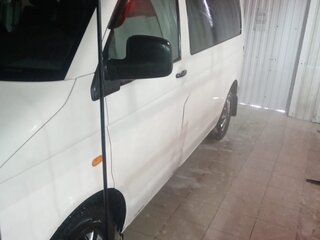 2004 Volkswagen Transporter T5, серый, 1050000 рублей, вид 4