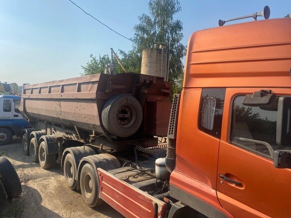 2012 Dongfeng DFH 4251, красный, 2400000 рублей - вид 1