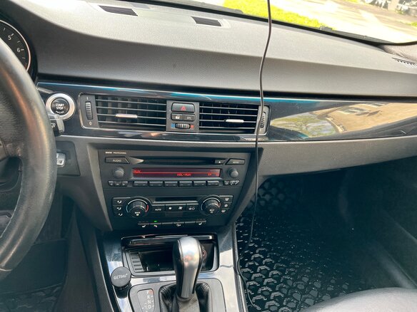 2006 BMW 3 серии 325xi V (E90/E91/E92/E93), чёрный, 750000 рублей - вид 10