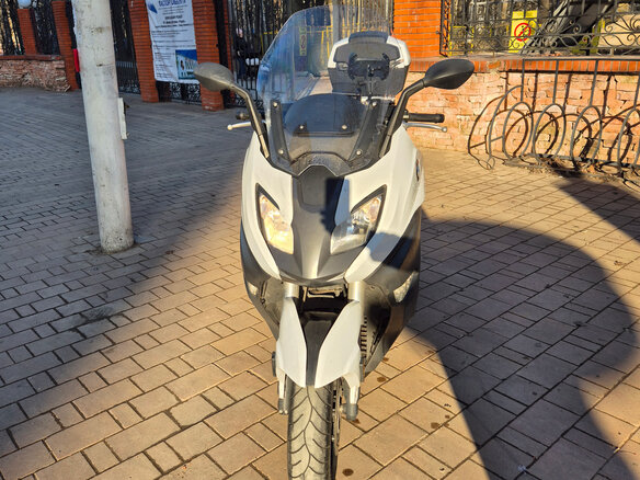 2016 BMW C 650 Sport, белый, 650000 рублей - вид 4