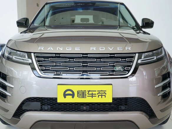 2025 Land Rover Range Rover Evoque II Рестайлинг, бежевый - вид 1