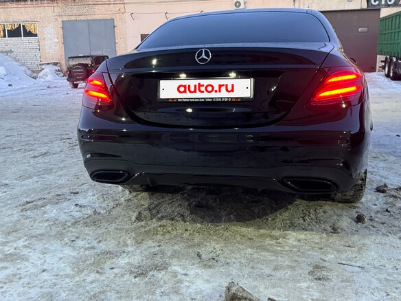 2019 Mercedes-Benz E-Класс 400 d V (W213, S213, C238), чёрный, 3990000 рублей - вид 1