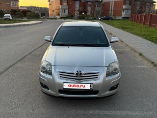 2007 Toyota Avensis II Рестайлинг, серебристый, 950000 рублей, вид 1