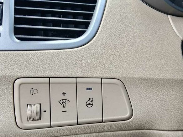 2015 Hyundai Elantra V (MD) Рестайлинг, серый, 777000 рублей - вид 10