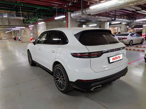 2019 Porsche Cayenne III, белый, 9900000 рублей - вид 5