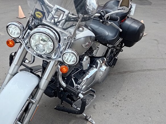 2008 Harley-Davidson Softail Deluxe, серебристый, 1300000 рублей - вид 7