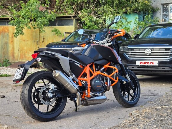 2014 KTM 690 Duke, оранжевый, 475000 рублей - вид 3