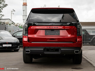 2025 Chevrolet Tahoe V Рестайлинг, красный, 11990000 рублей, вид 5