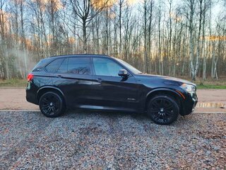 2018 BMW X5 40e III (F15), чёрный, 2950000 рублей, вид 4
