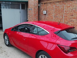 2013 Opel Astra GTC J Рестайлинг, красный, 1000000 рублей, вид 4