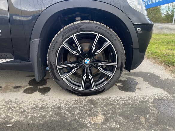 2012 BMW X5 35i II (E70) Рестайлинг, чёрный - вид 10