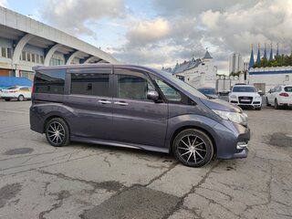 2017 Honda Stepwgn Spada V, фиолетовый, 1800000 рублей, вид 5