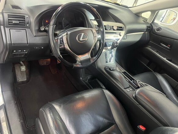 2015 Lexus RX 350 III Рестайлинг, белый, 2942000 рублей - вид 13