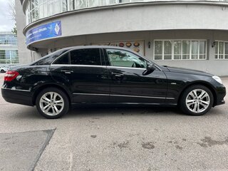 2009 Mercedes-Benz E-Класс 250 5G-Tronic IV (W212, S212, C207), чёрный, 1990000 рублей, вид 4