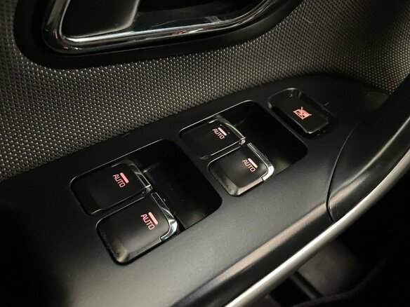 2018 Kia Ceed II Рестайлинг, чёрный, 1370000 рублей - вид 8