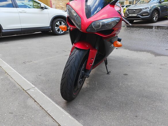 2007 Yamaha YZF-R1, красный, 850000 рублей - вид 3