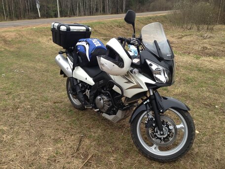 2011 Suzuki V-Strom DL 650, белый, 590000 рублей, вид 5