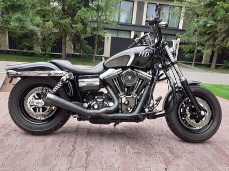 2011 Harley-Davidson Fat Bob, чёрный, 1500000 рублей, вид 2