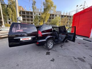 2007 Toyota Land Cruiser Prado 120 Series Рестайлинг, чёрный, 2000000 рублей, вид 4