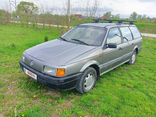 1991 Volkswagen Passat B3, серый, 250000 рублей, вид 3