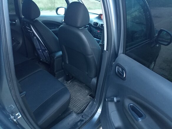 2010 Citroen C3 Picasso I, серый, 450000 рублей - вид 16