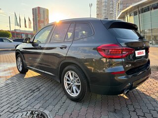 2021 BMW X3 20i xDrive III (G01), коричневый, 5600000 рублей, вид 4